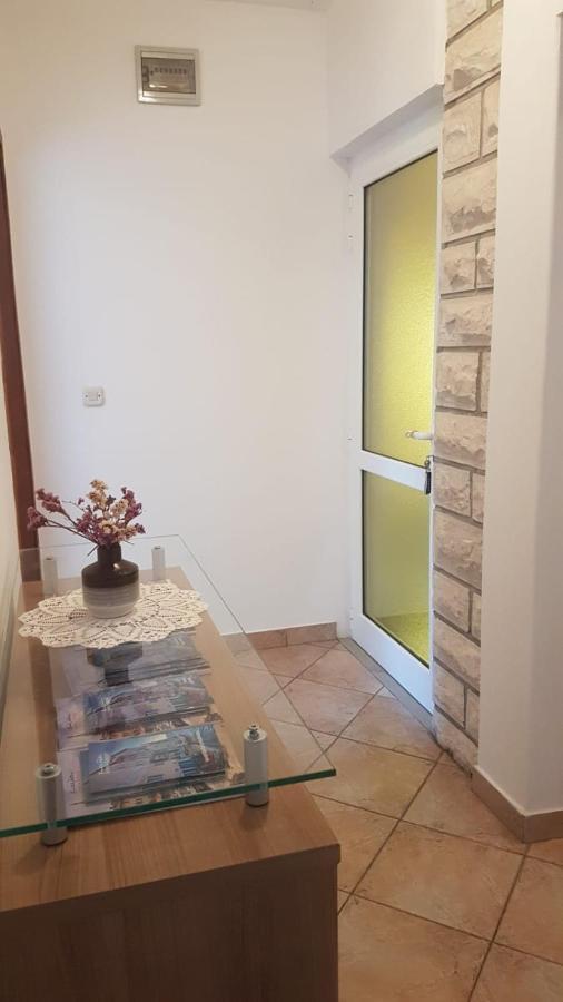 Maria Mare Apartment Rovinj Exterior photo